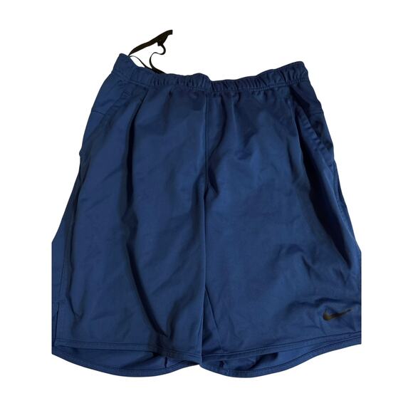 Nike medium - Picture 2 of 4